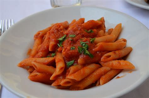 maiale arrabbiato|arrabbiata and marinara sauce.